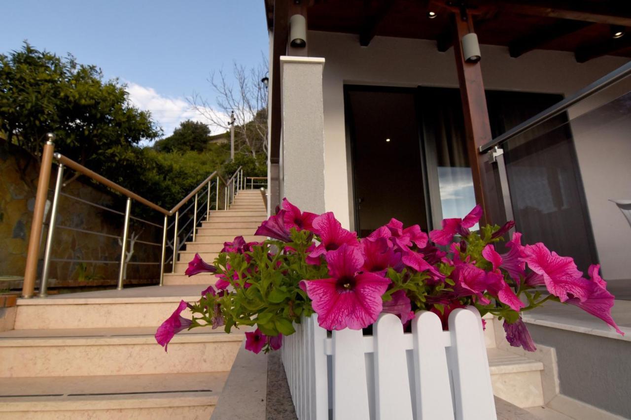 Hotel Ramosaco, Radhime, Vlore Exterior foto