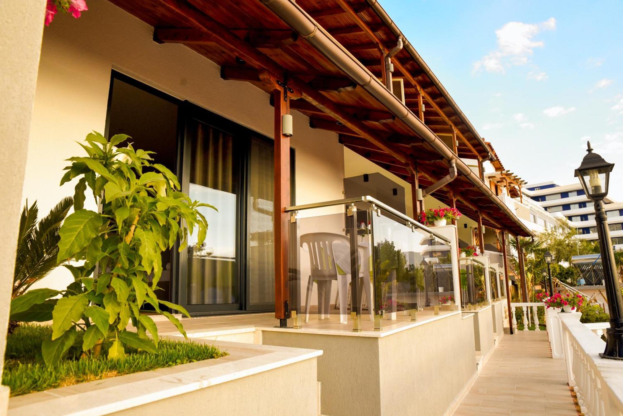 Hotel Ramosaco, Radhime, Vlore Exterior foto