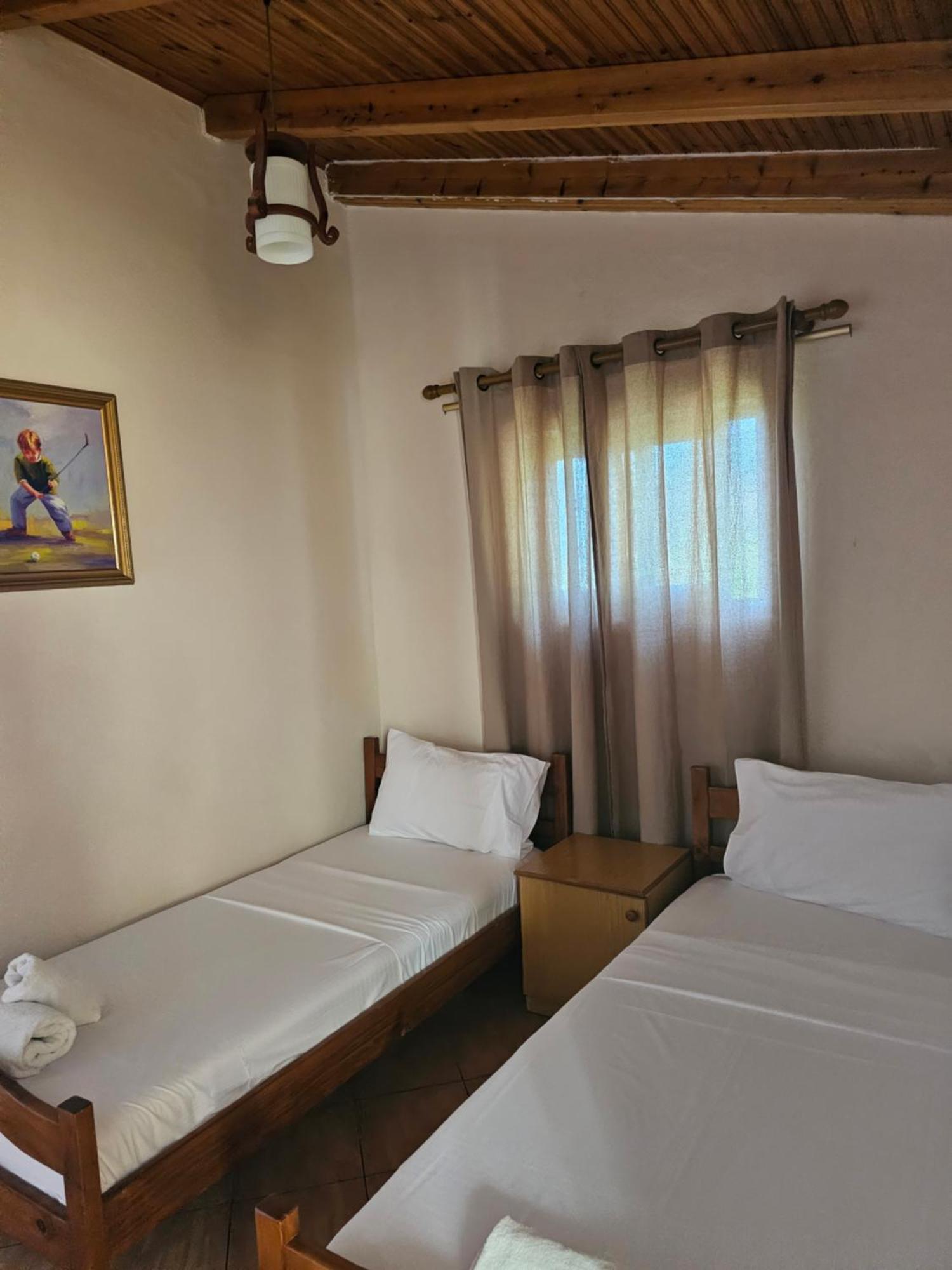 Hotel Ramosaco, Radhime, Vlore Exterior foto